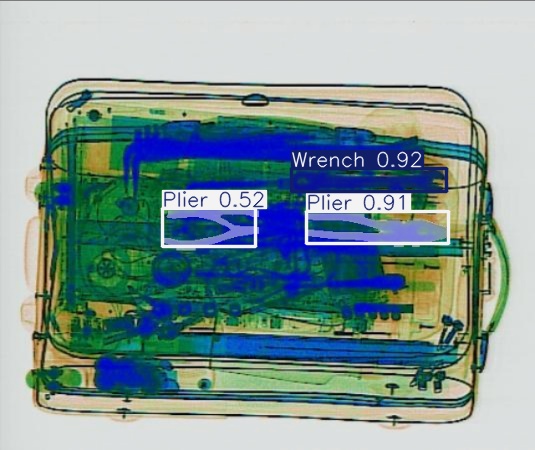 Detection preview by Segmentatation_v8_medium_train_250