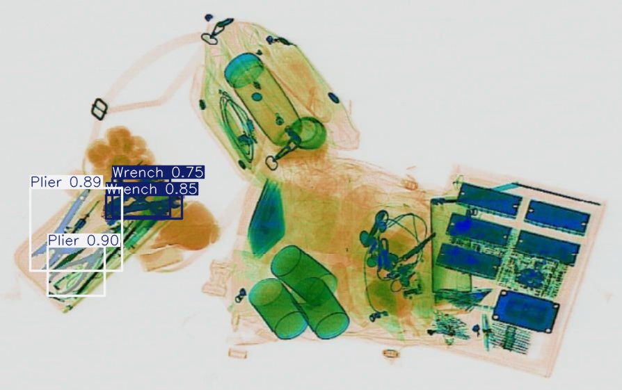 Detection preview by Segmentatation_v8_medium_train_250