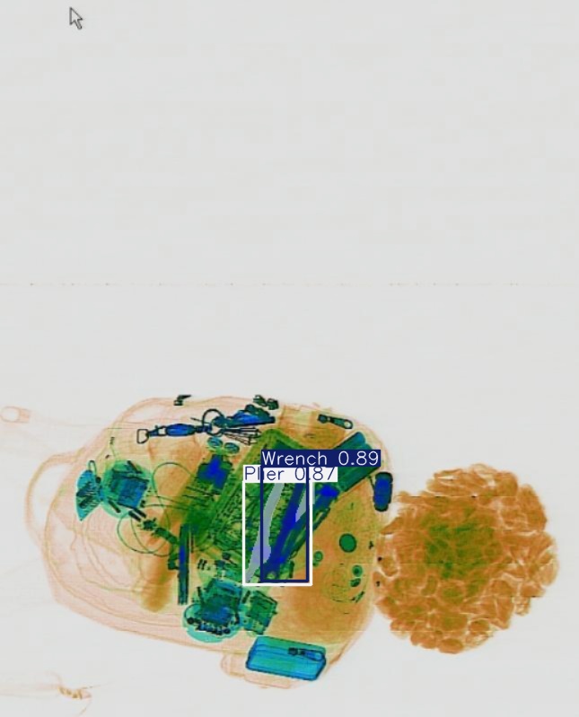 Detection preview by Segmentatation_v8_medium_train_250