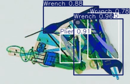 Detection preview by Segmentatation_v8_medium_train_250