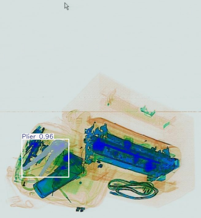 Detection preview by Segmentatation_v8_medium_train_250