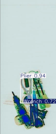 Detection preview by Segmentatation_v8_medium_train_250