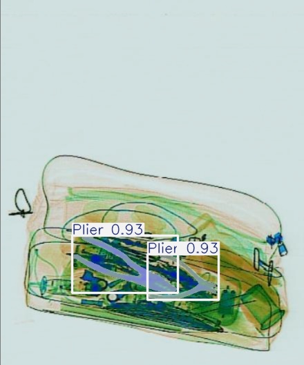 Detection preview by Segmentatation_v8_medium_train_250