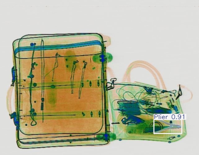 Detection preview by Segmentatation_v8_medium_train_250