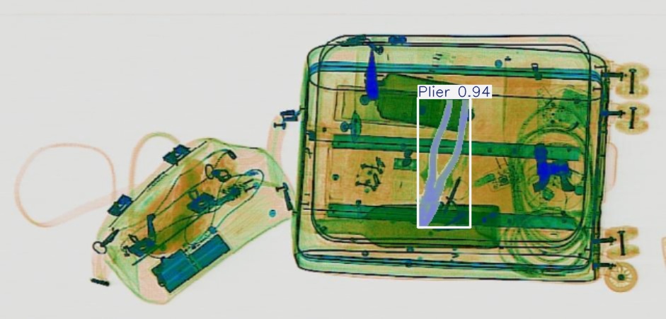 Detection preview by Segmentatation_v8_medium_train_250