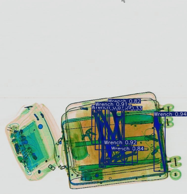 Detection preview by Segmentatation_v8_medium_train_250