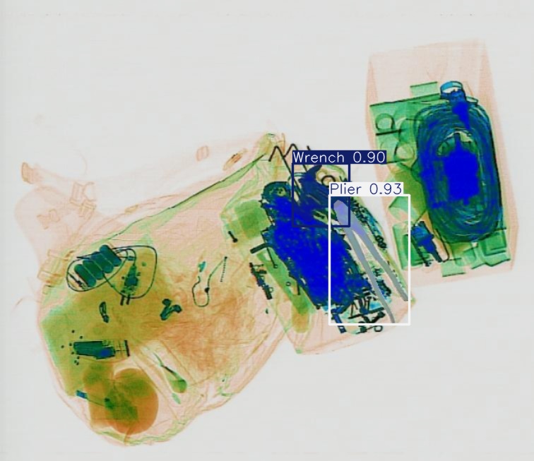 Detection preview by Segmentatation_v8_medium_train_250