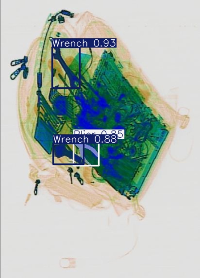 Detection preview by Segmentatation_v8_medium_train_250