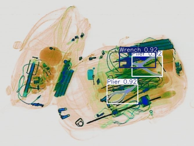 Detection preview by Segmentatation_v8_medium_train_250