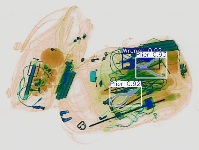 Detection preview by Segmentatation_v8_medium_train_250