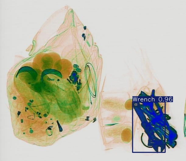 Detection preview by Segmentatation_v8_medium_train_250