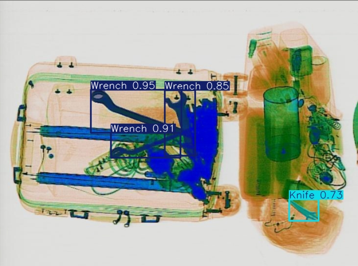 Detection preview by Segmentatation_v8_medium_train_250