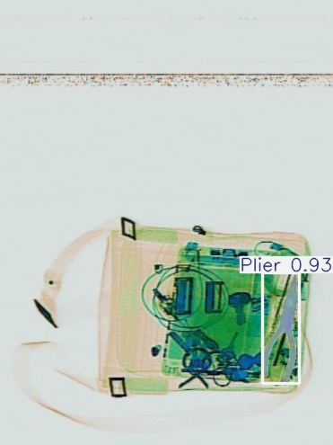 Detection preview by Segmentatation_v8_medium_train_250