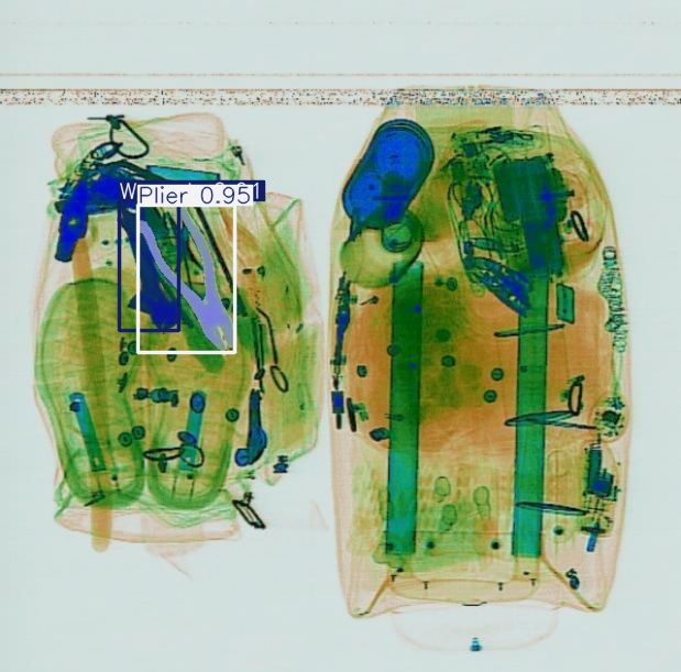 Detection preview by Segmentatation_v8_medium_train_250