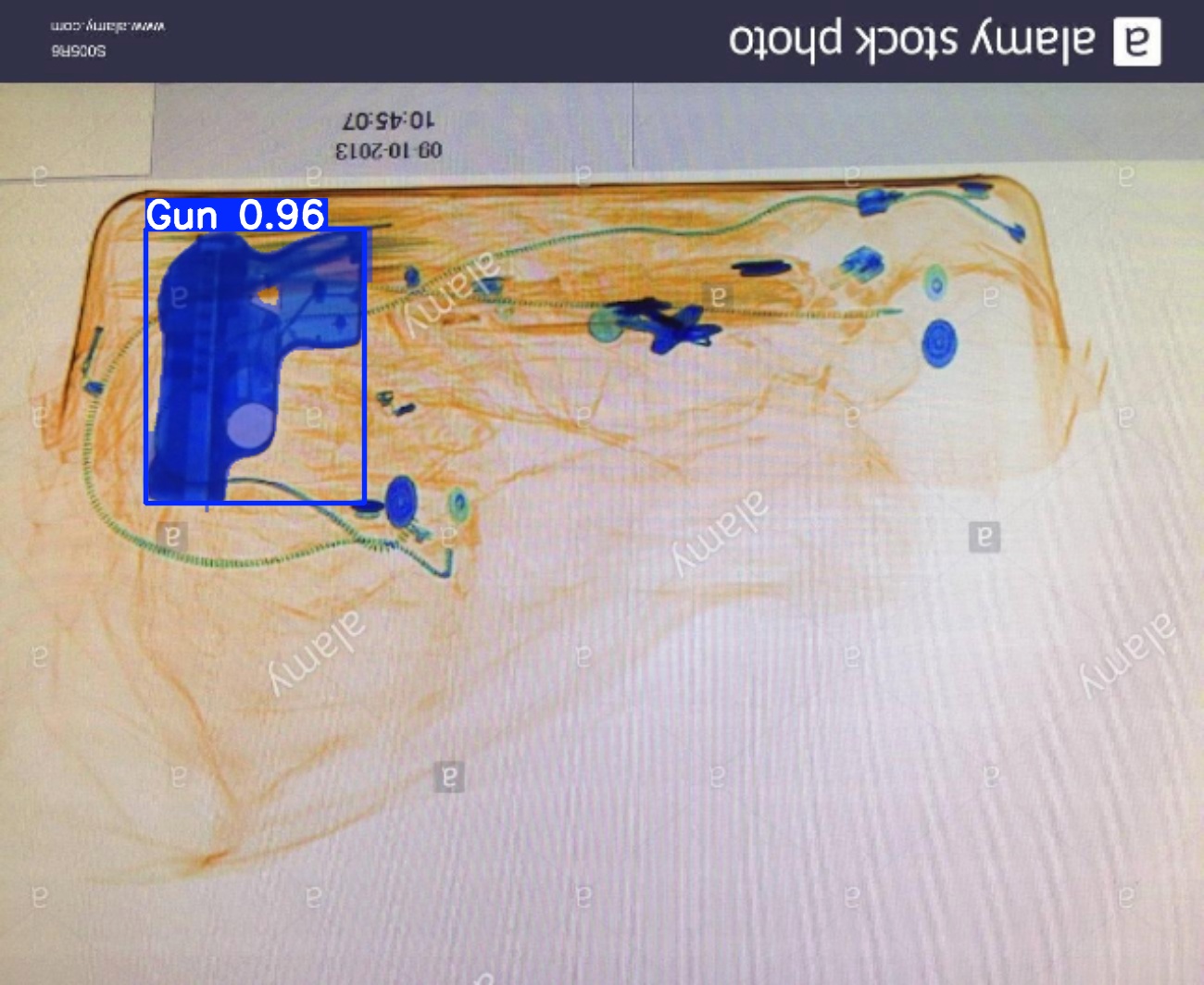 Detection preview by Segmentatation_v8_medium_train_250