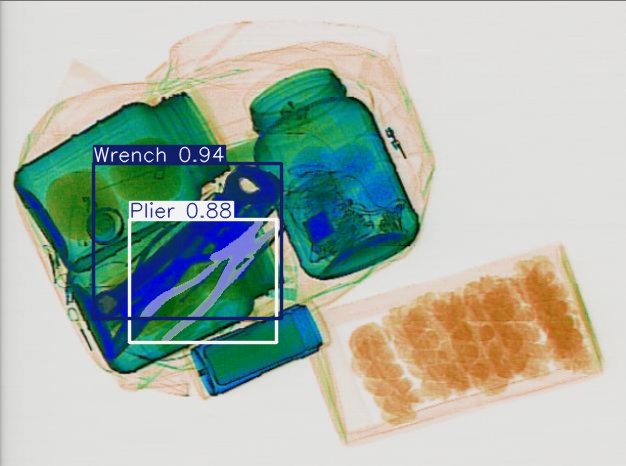 Detection preview by Segmentation_V11_large_300_train_300