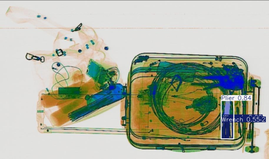 Detection preview by Segmentation_V11_large_300_train_300