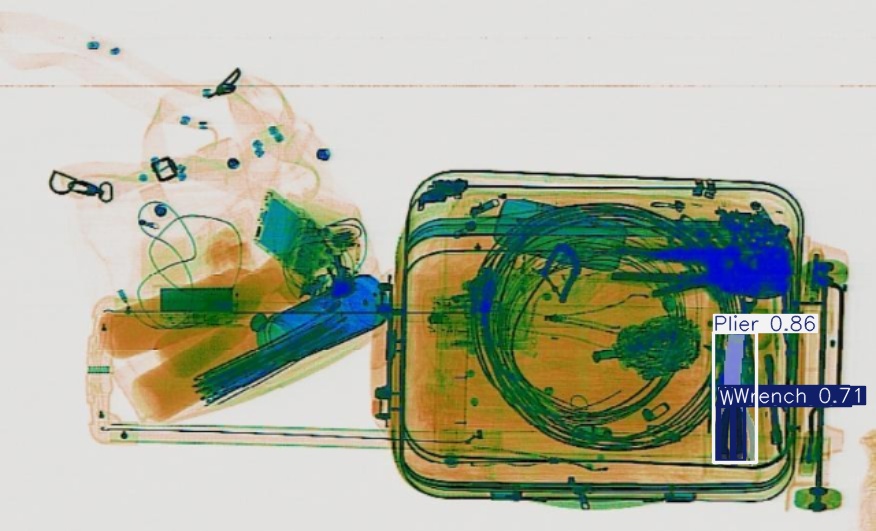 Detection preview by Segmentation_V11_large_300_train_300