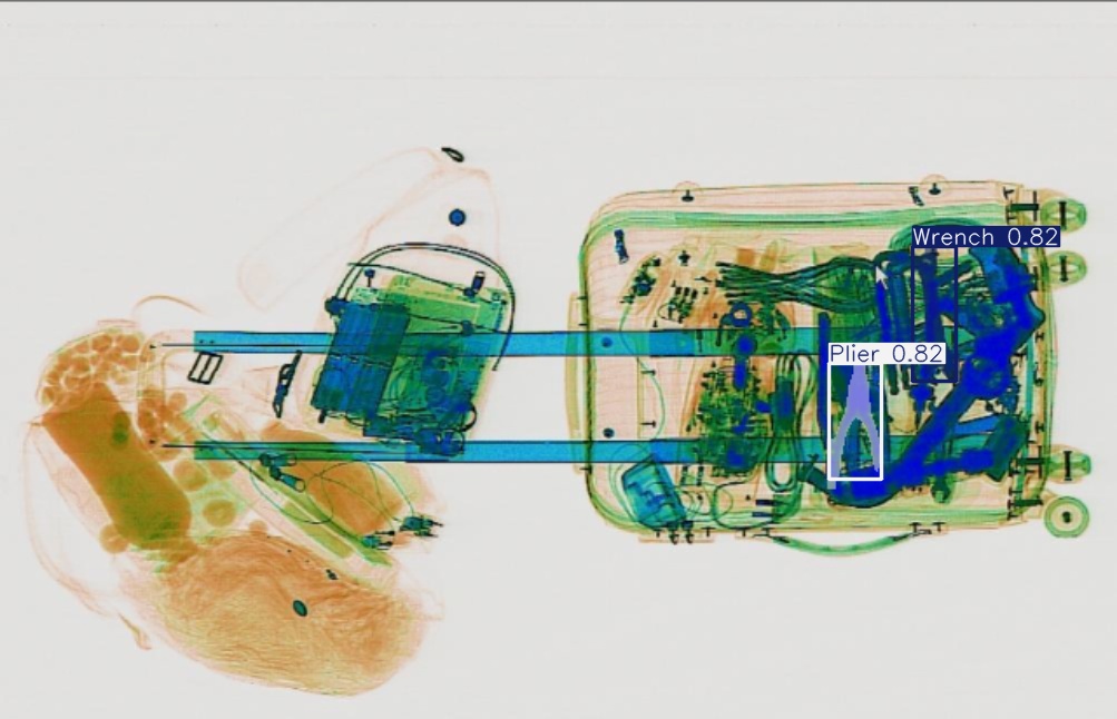 Detection preview by Segmentation_V11_large_300_train_300