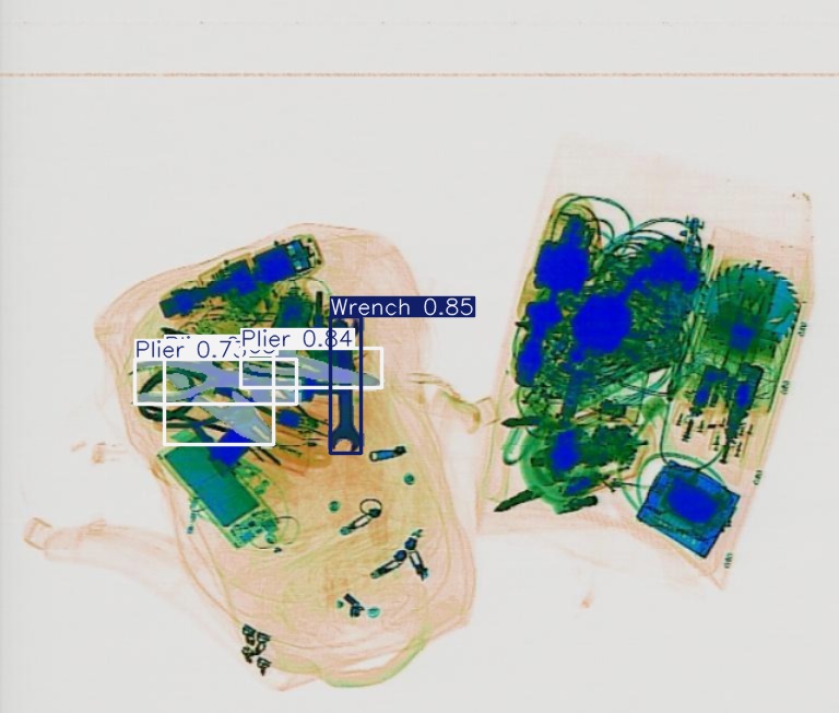 Detection preview by Segmentation_V11_large_300_train_300