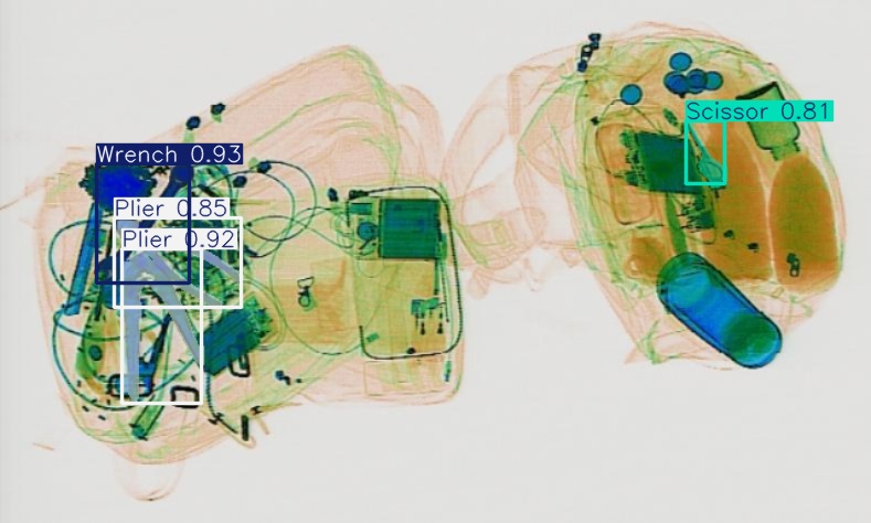 Detection preview by Segmentation_V11_large_300_train_300