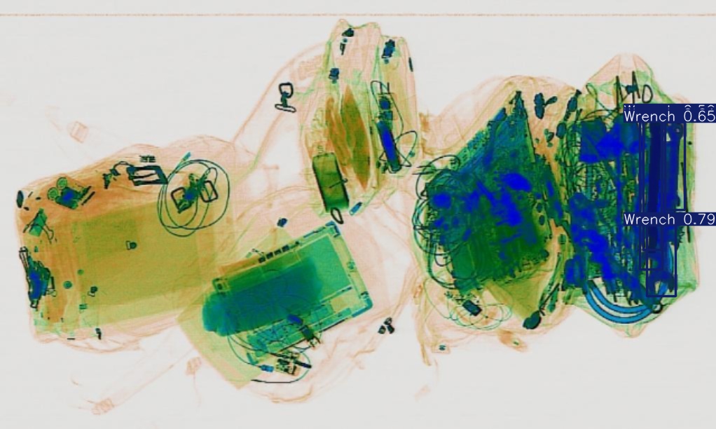 Detection preview by Segmentation_V11_large_300_train_300