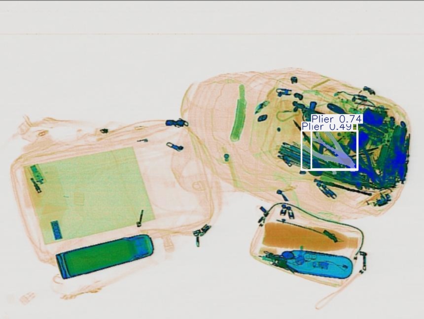 Detection preview by Segmentation_V11_large_300_train_300