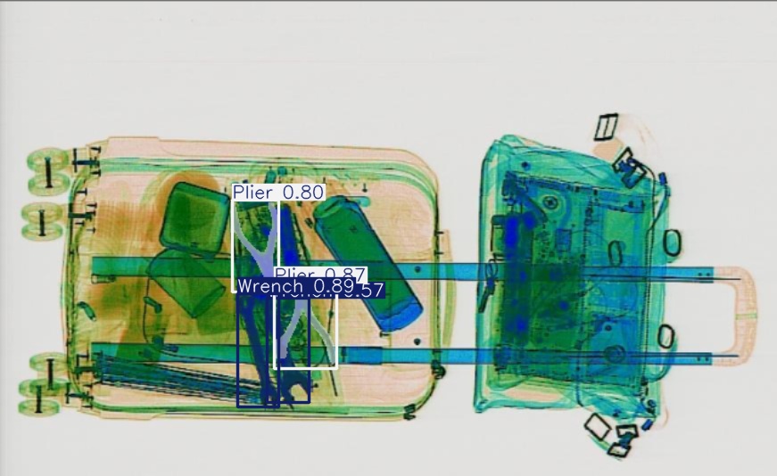 Detection preview by Segmentation_V11_large_300_train_300