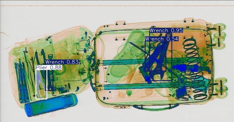 Detection preview by Segmentation_V11_large_300_train_300
