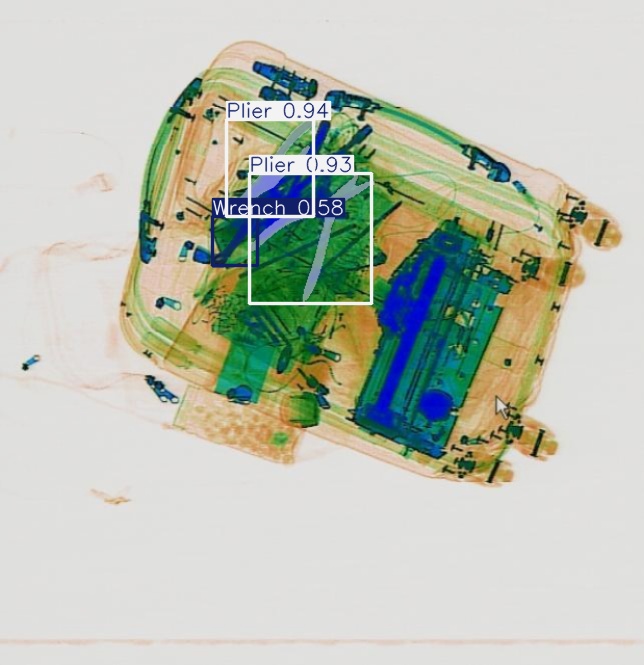 Detection preview by Segmentation_V11_large_300_train_300