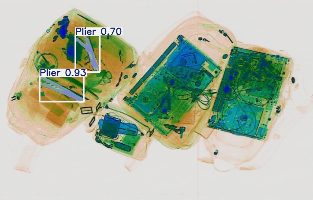 Detection preview by Segmentation_V11_large_300_train_300