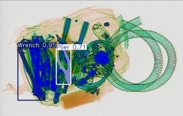 Detection preview by Segmentation_V11_large_300_train_300