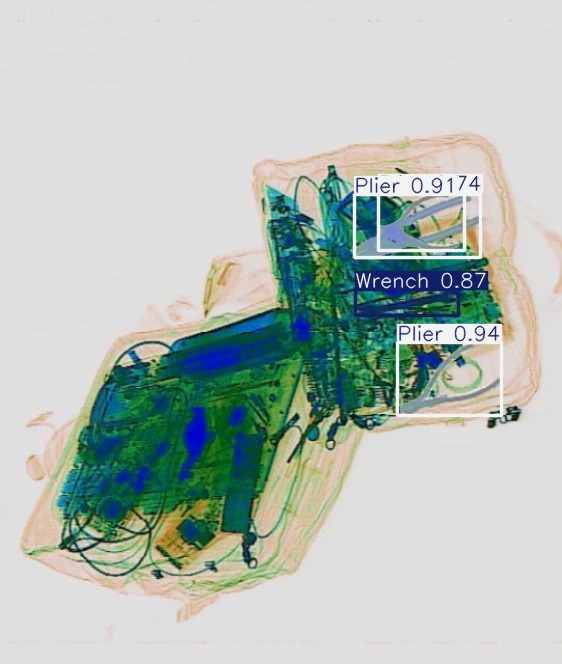 Detection preview by Segmentation_V11_large_300_train_300