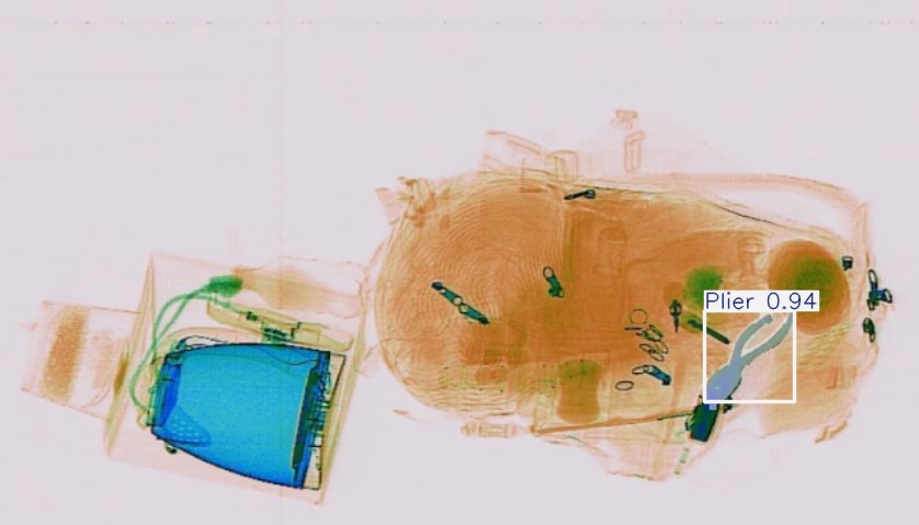 Detection preview by Segmentation_V11_large_300_train_300