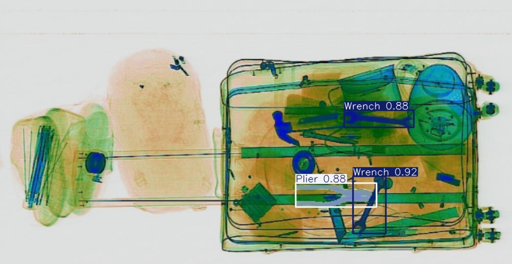 Detection preview by Segmentation_V11_large_300_train_300