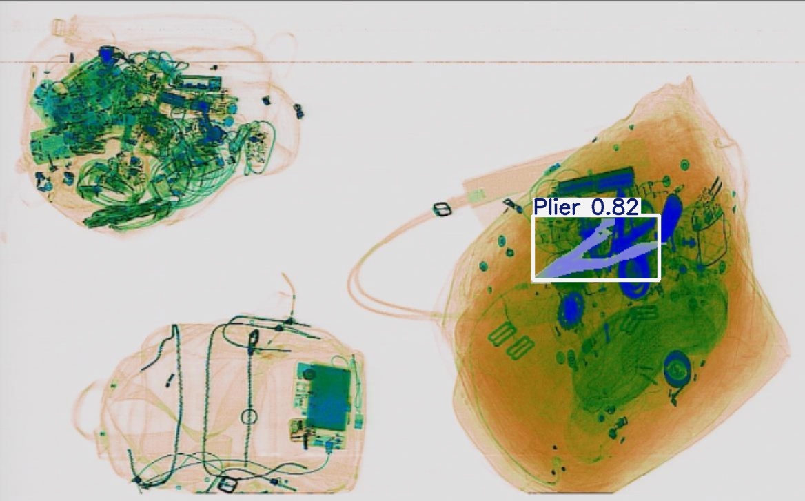 Detection preview by Segmentation_V11_large_300_train_300