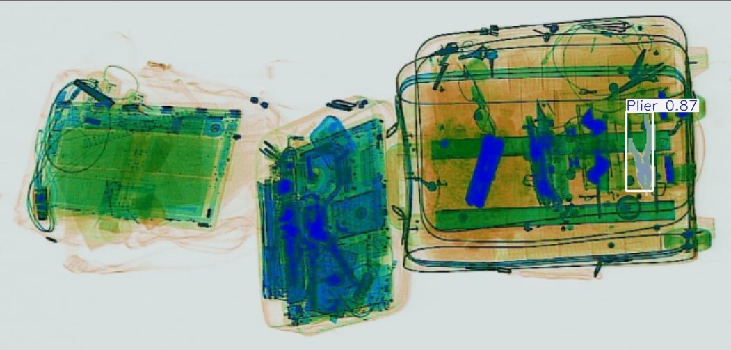 Detection preview by Segmentation_V11_large_300_train_300