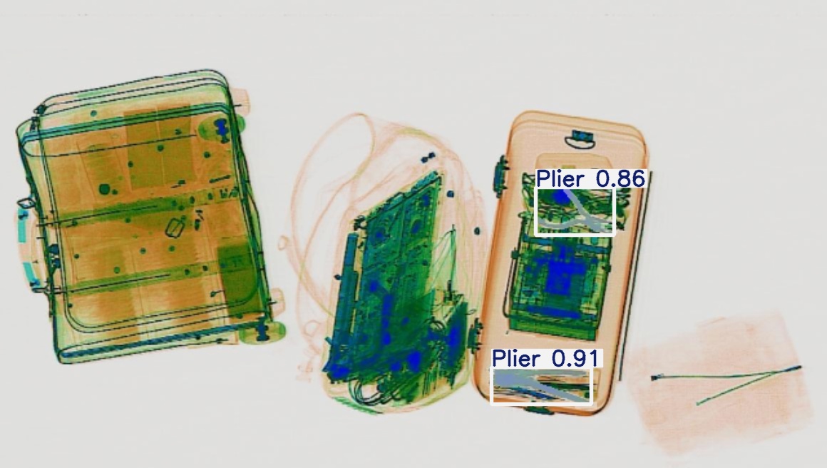 Detection preview by Segmentation_V11_large_300_train_300