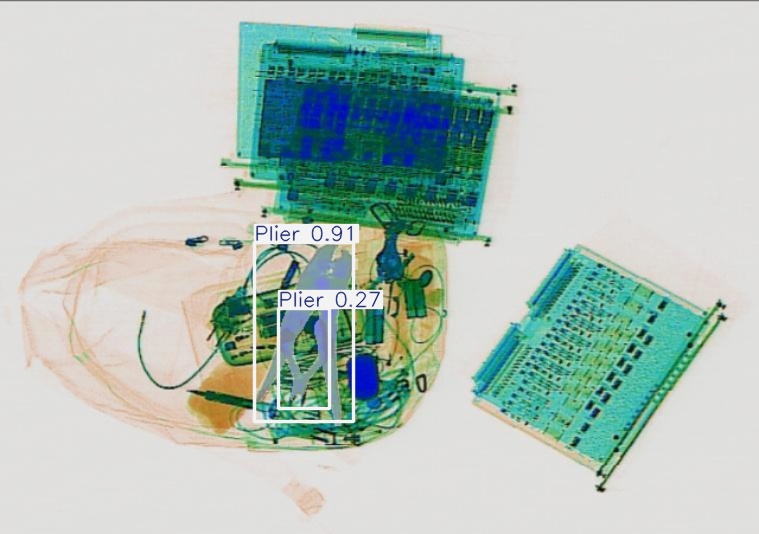 Detection preview by Segmentation_V11_large_300_train_300