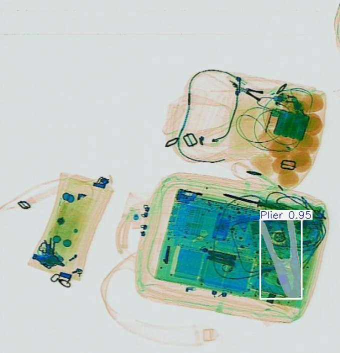 Detection preview by Segmentation_V11_large_300_train_300