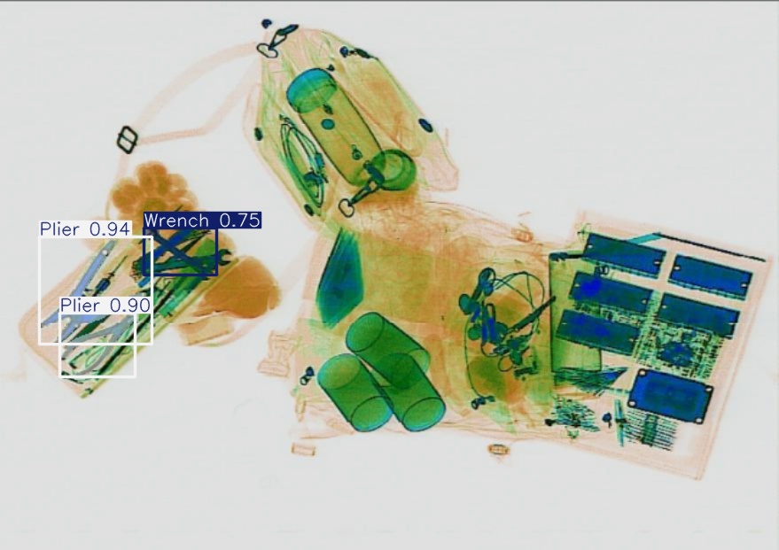 Detection preview by Segmentation_V11_large_300_train_300