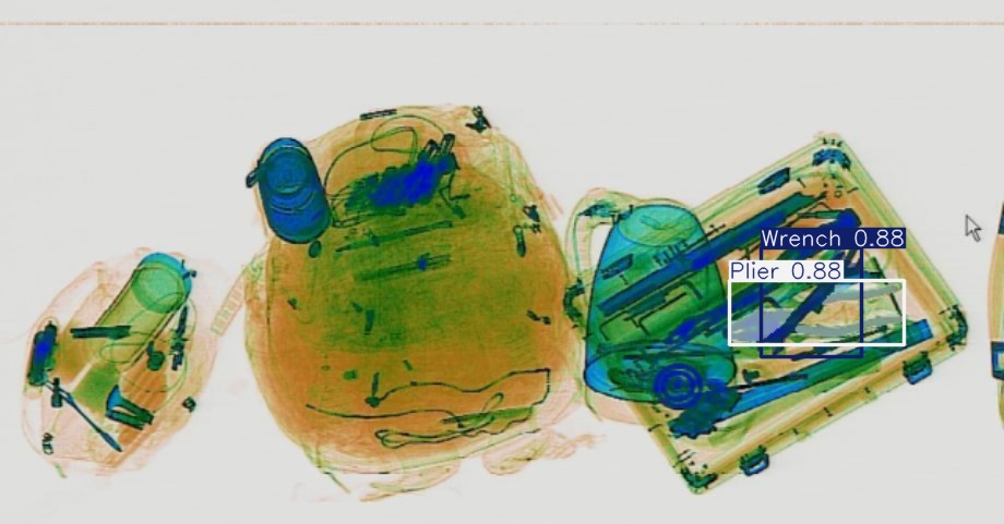 Detection preview by Segmentation_V11_large_300_train_300