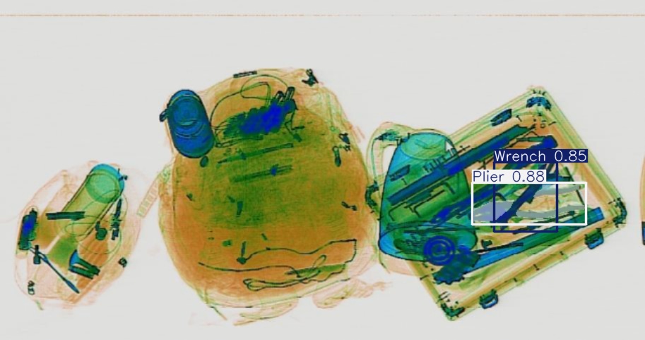 Detection preview by Segmentation_V11_large_300_train_300