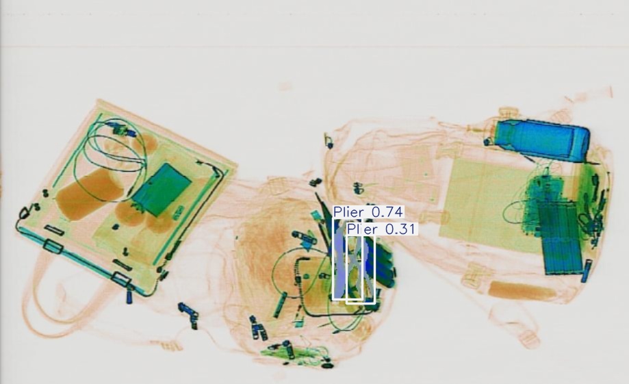 Detection preview by Segmentation_V11_large_300_train_300