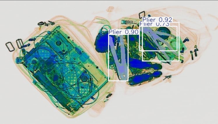 Detection preview by Segmentation_V11_large_300_train_300