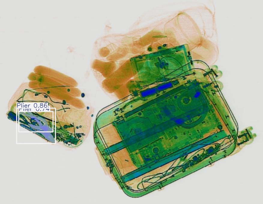 Detection preview by Segmentation_V11_large_300_train_300