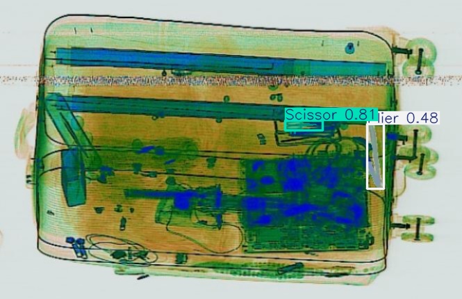 Detection preview by Segmentation_V11_large_300_train_300