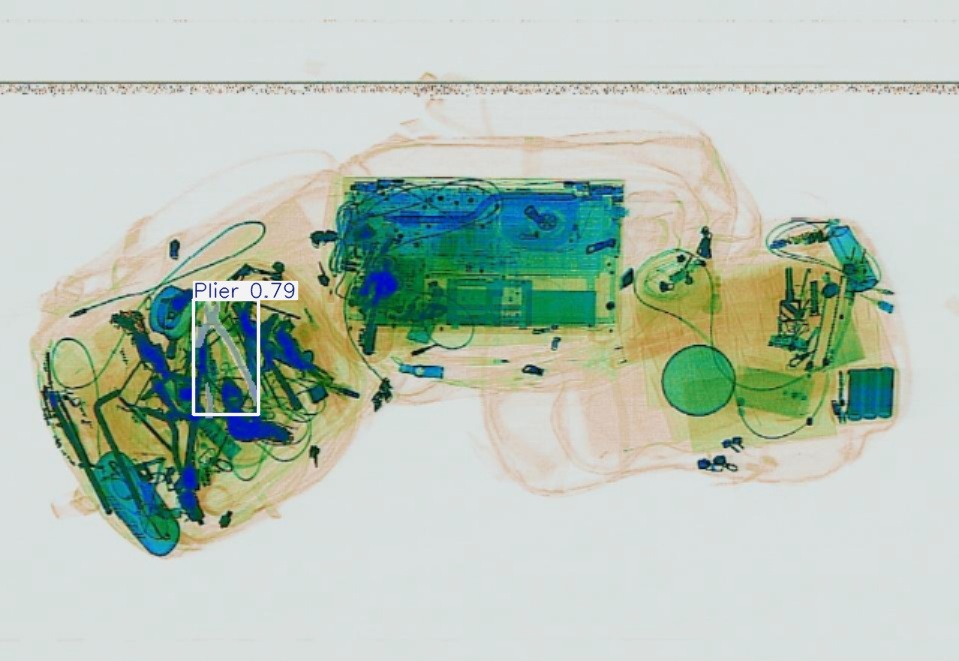 Detection preview by Segmentation_V11_large_300_train_300