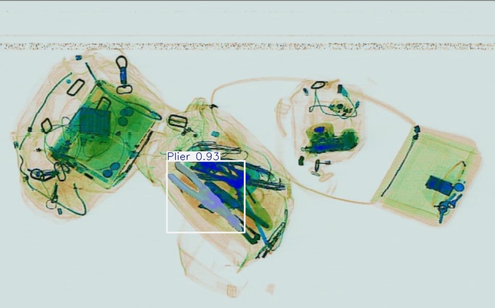 Detection preview by Segmentation_V11_large_300_train_300