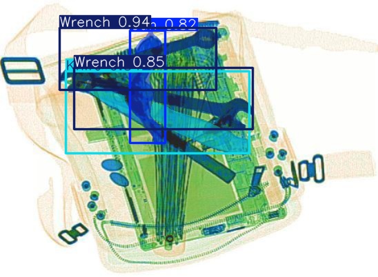 Detection preview by Segmentation_v8_large_300_train_300